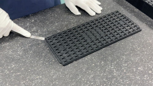 স্বয়ংক্রিয় লাইনে উচ্চ-নির্ভুল JEDEC ট্রেগুলির ভূমিকা